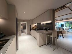 River Modern (D9), Apartment #528669921